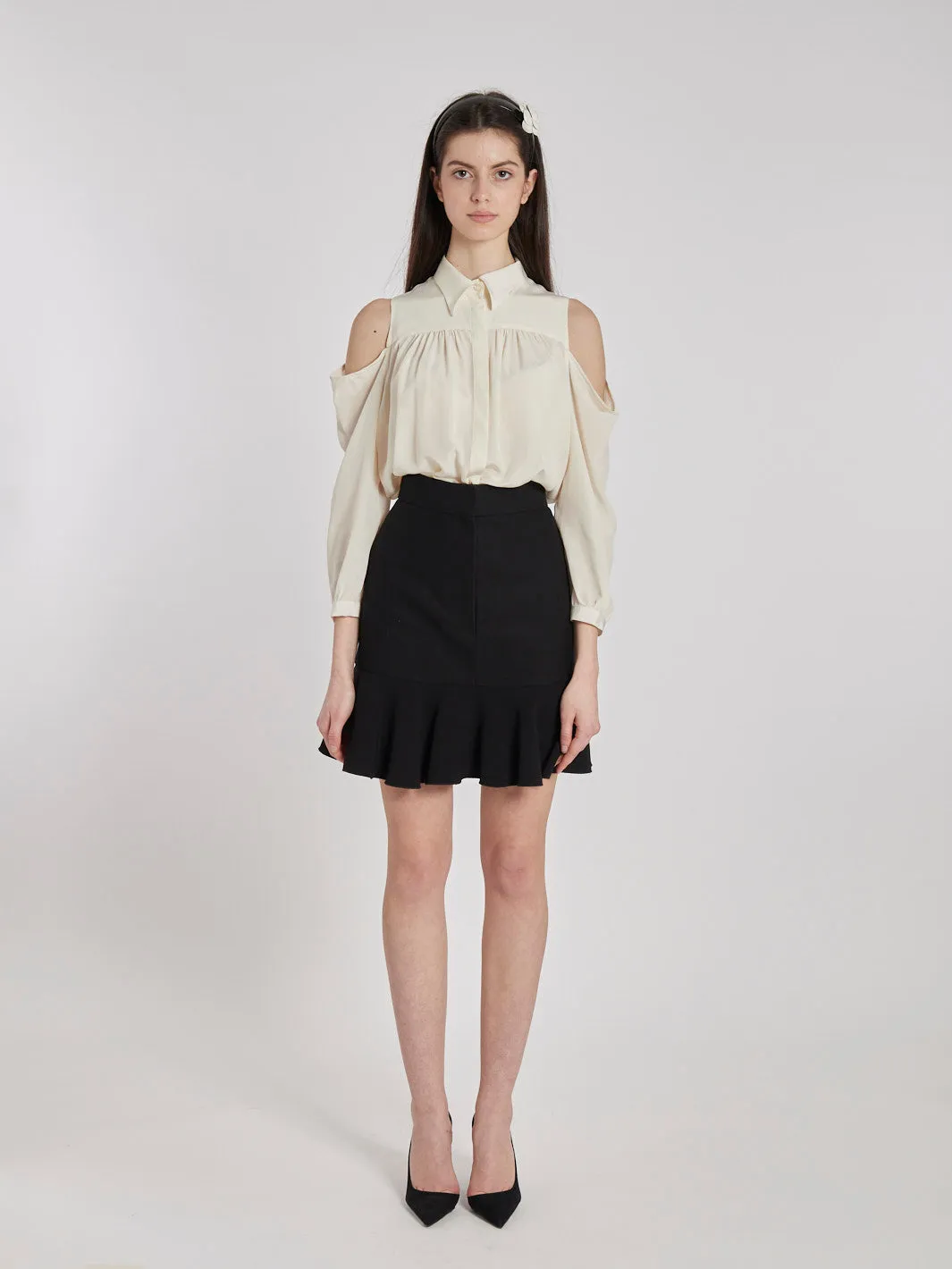 2010 Victoria Beckham black cotton mini skirt with ruffle