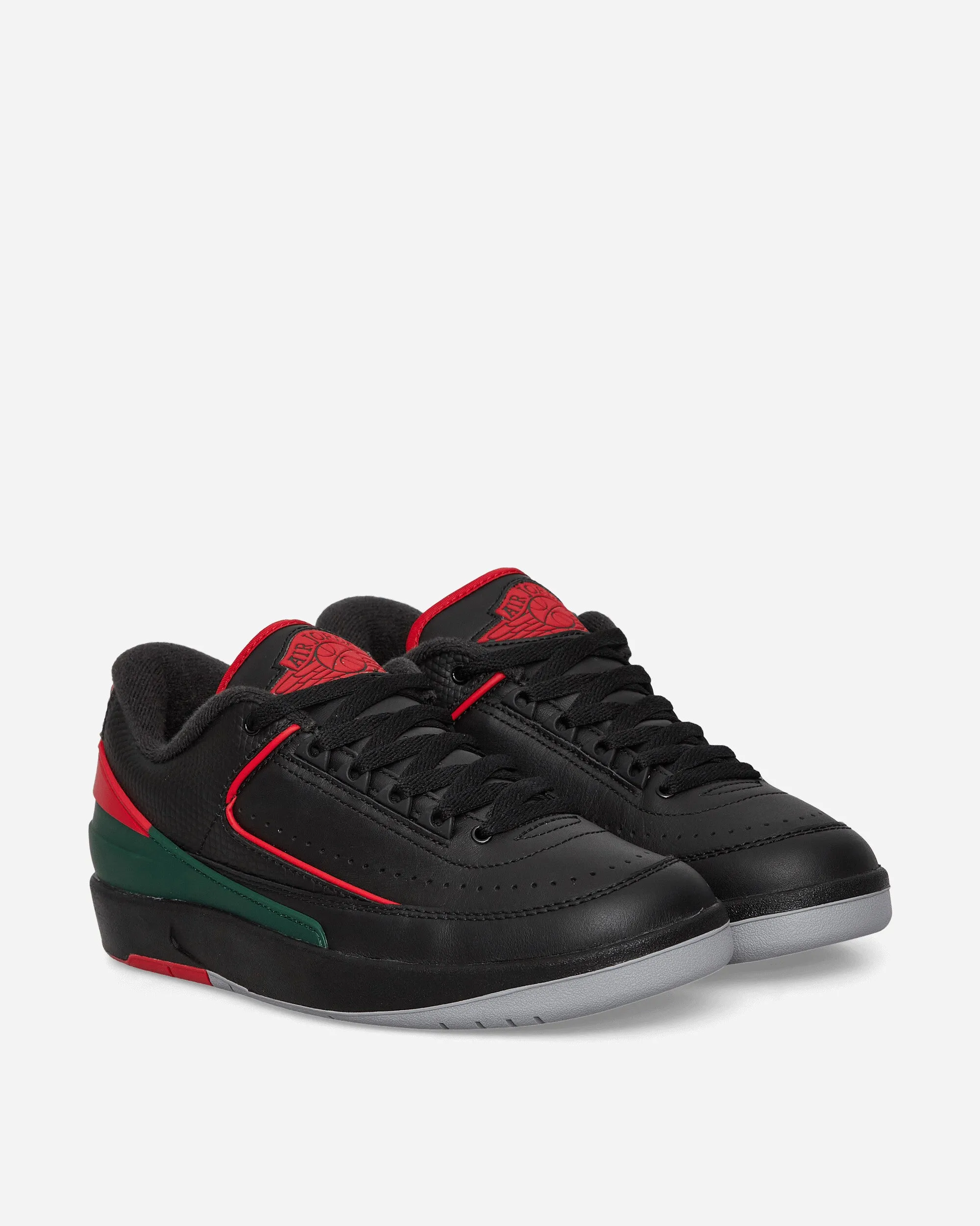 Air Jordan 2 Retro Low Sneakers Black / Fire Red / Fir