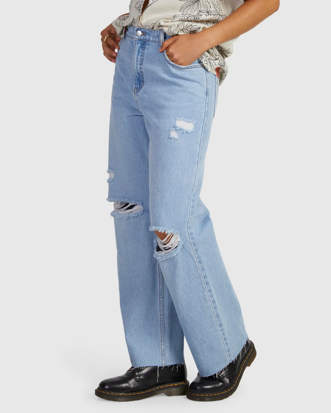 Anthem Ripped Denim Denim Pants - Ice Blue