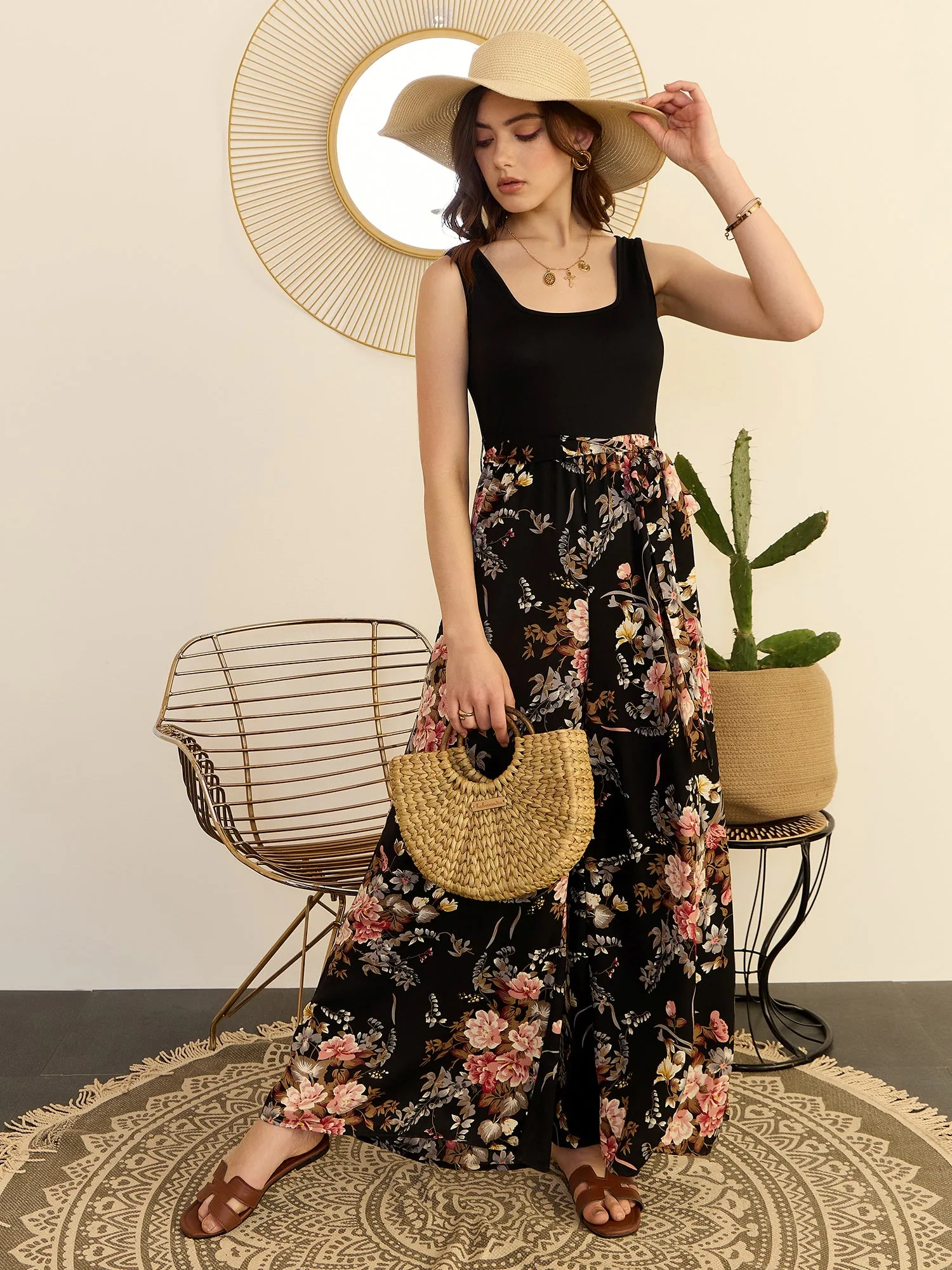 Berrylush Women Black Floral Print Square Neck Sleeveless Basic Jumpsuit