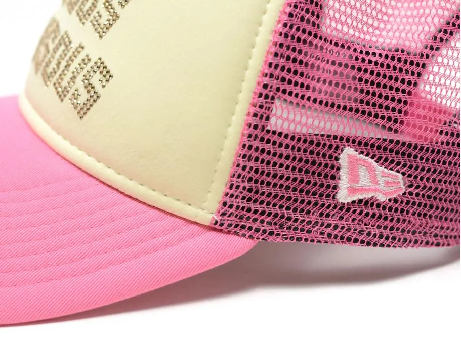 Bisous x New Era Strass Trucker (Light Pink)