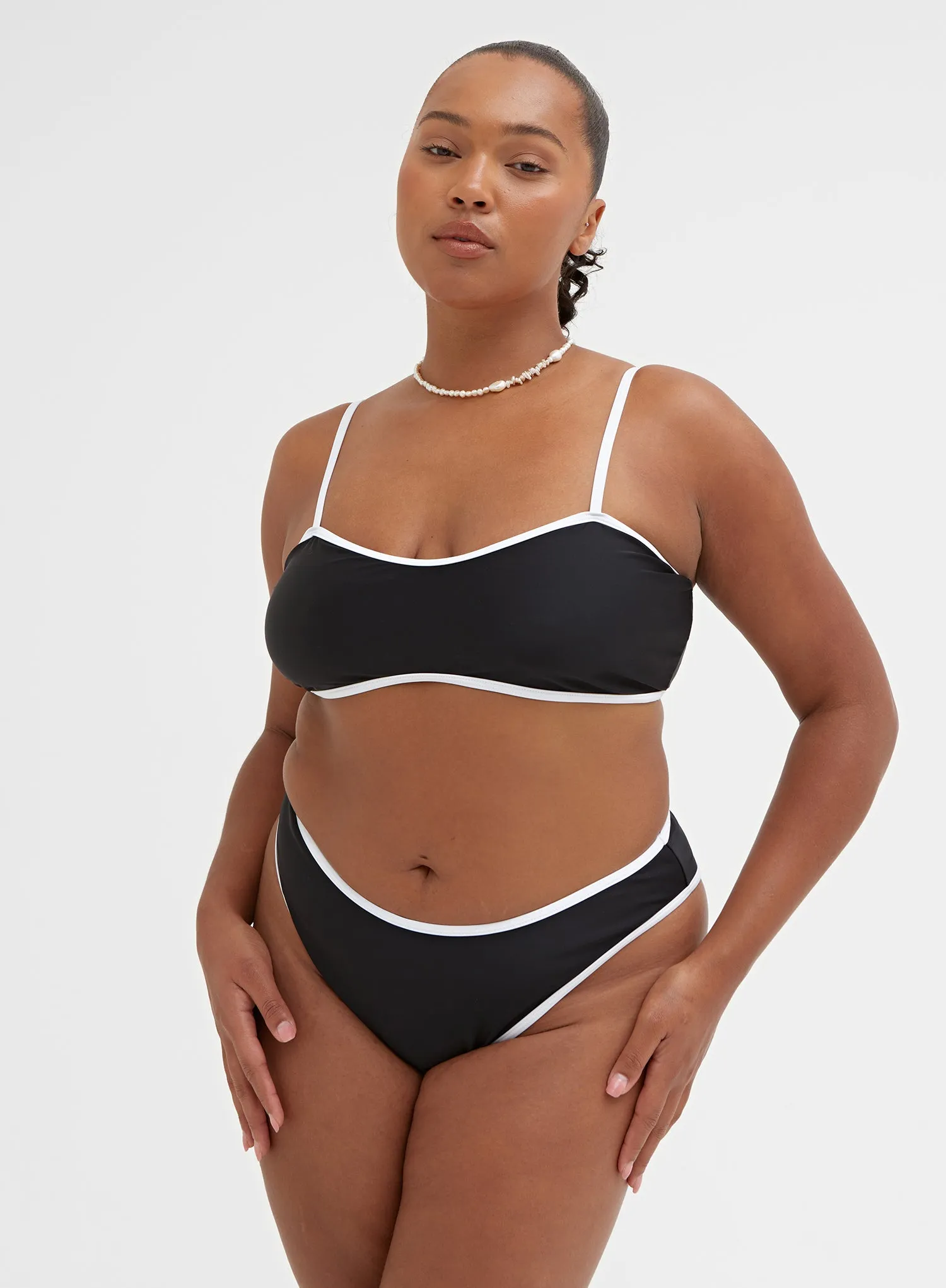 Black Contrast Trim Bikini Top – Calli