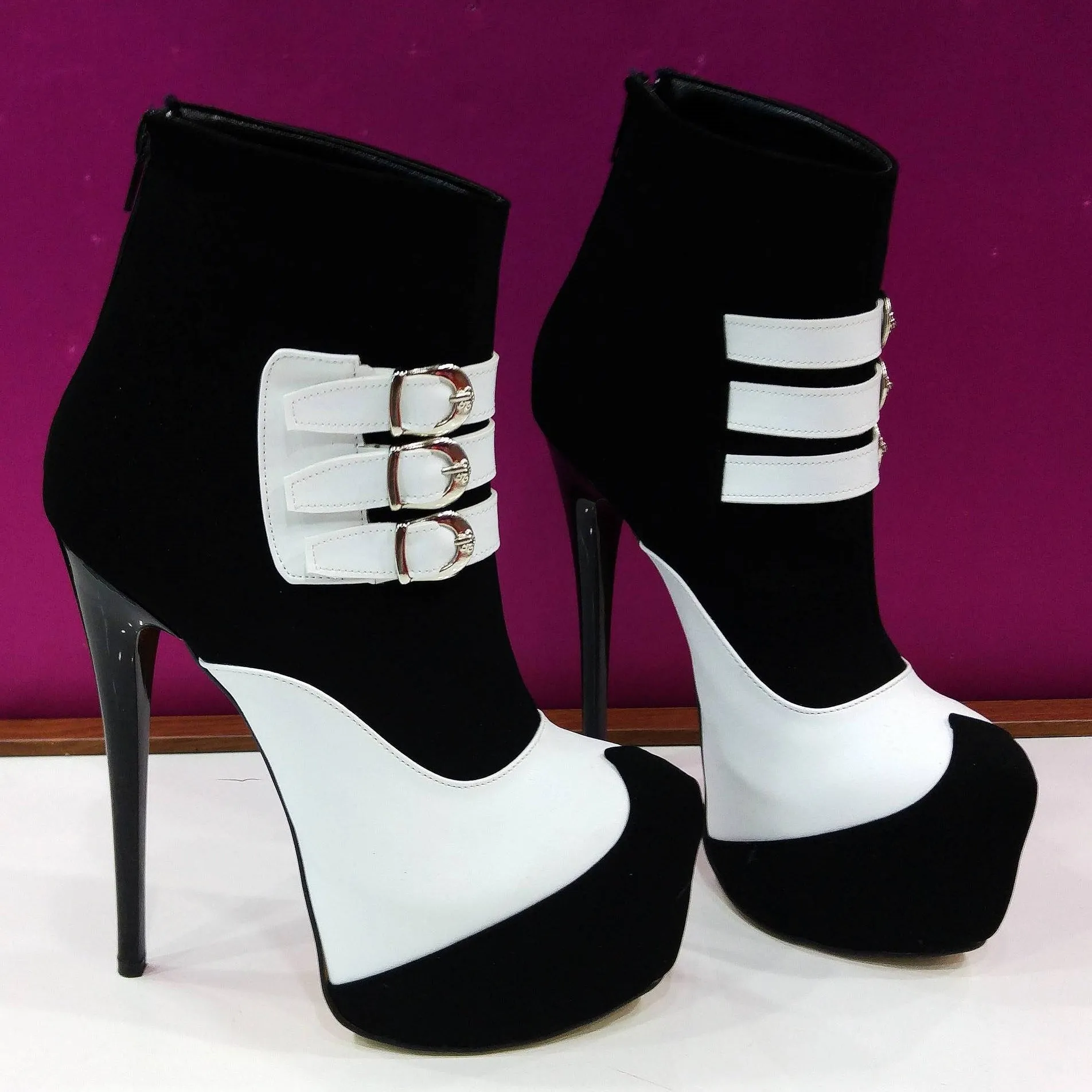 Black White Belted Booties