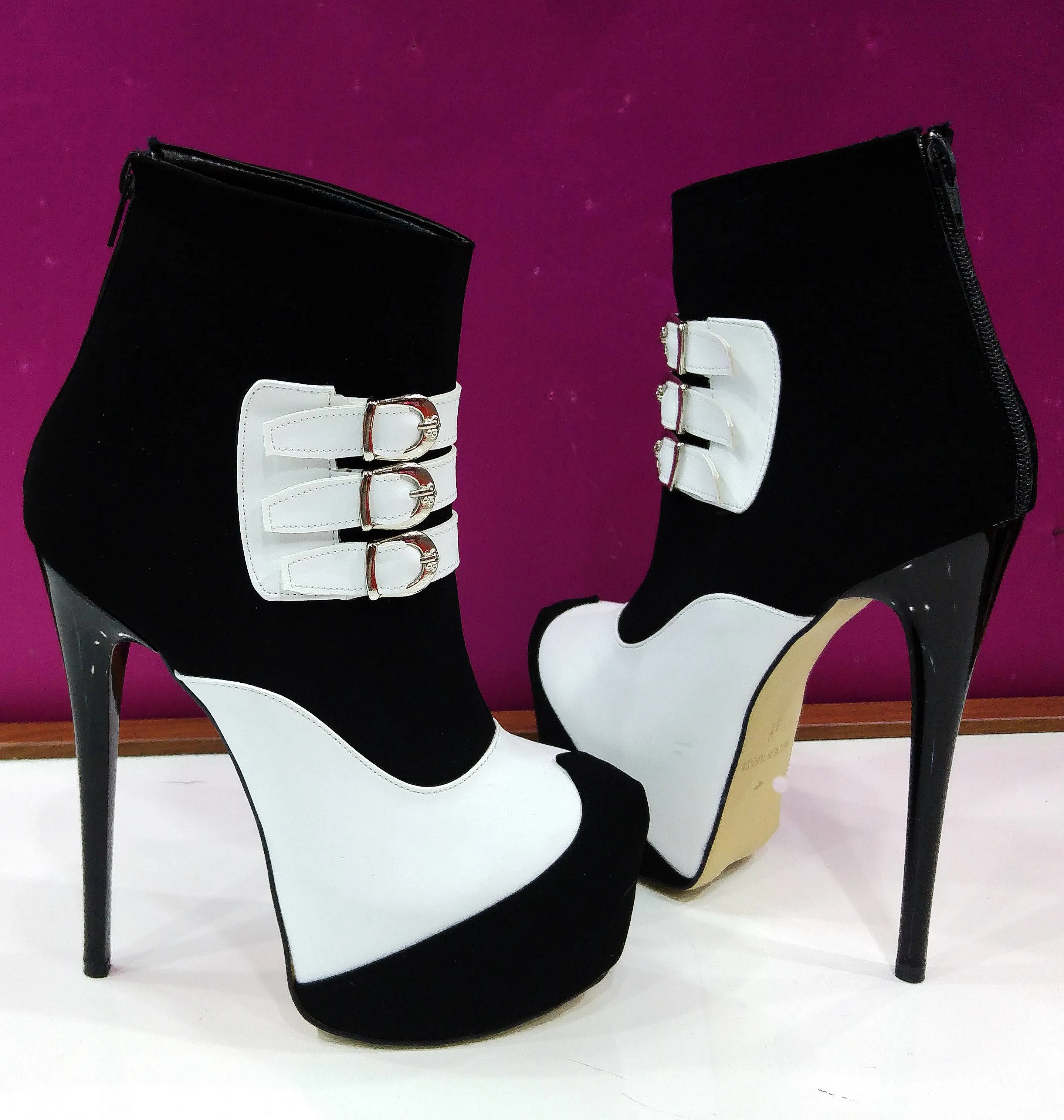 Black White Belted Booties