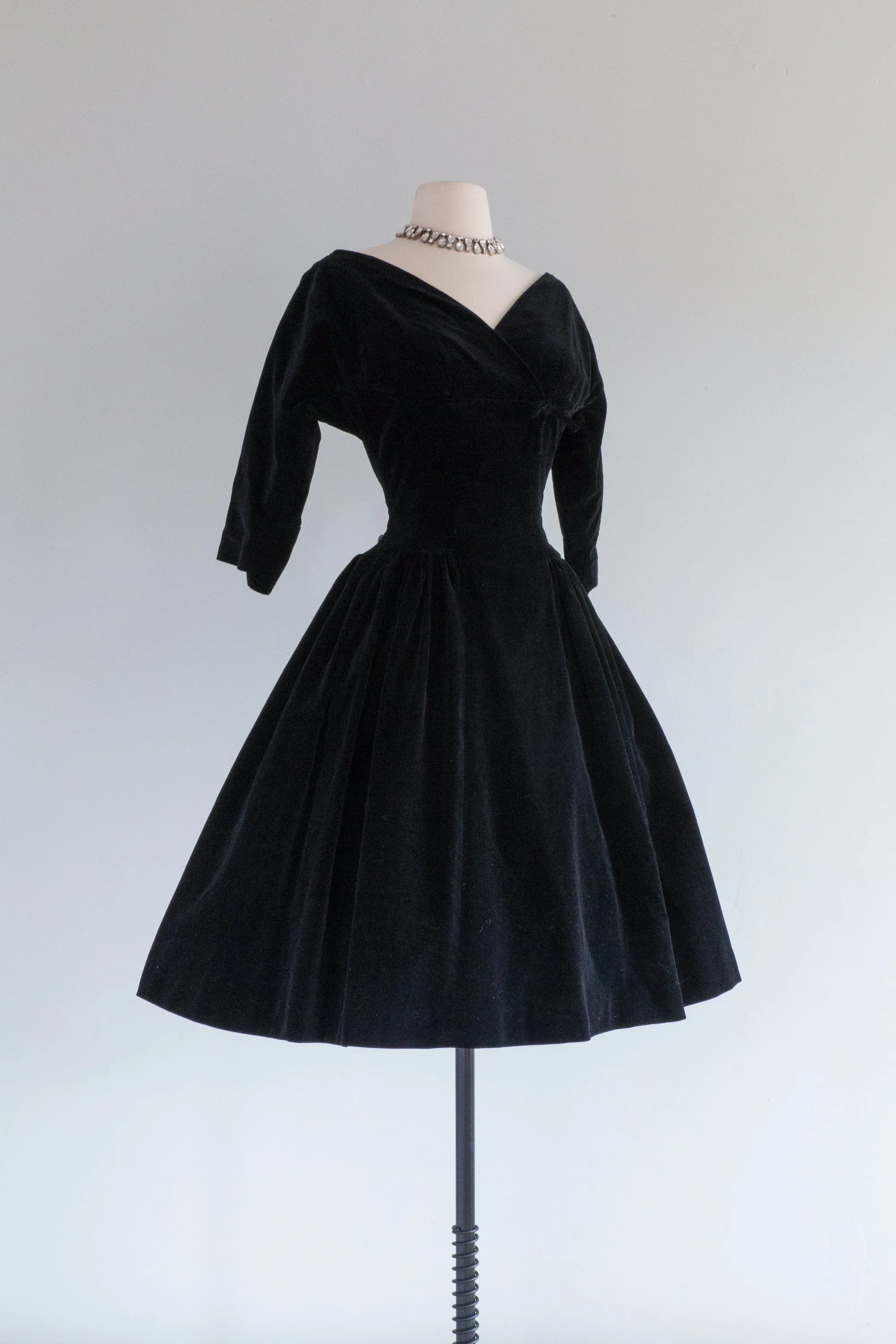 Darling 1950's Black Velvet Party Dress / Small