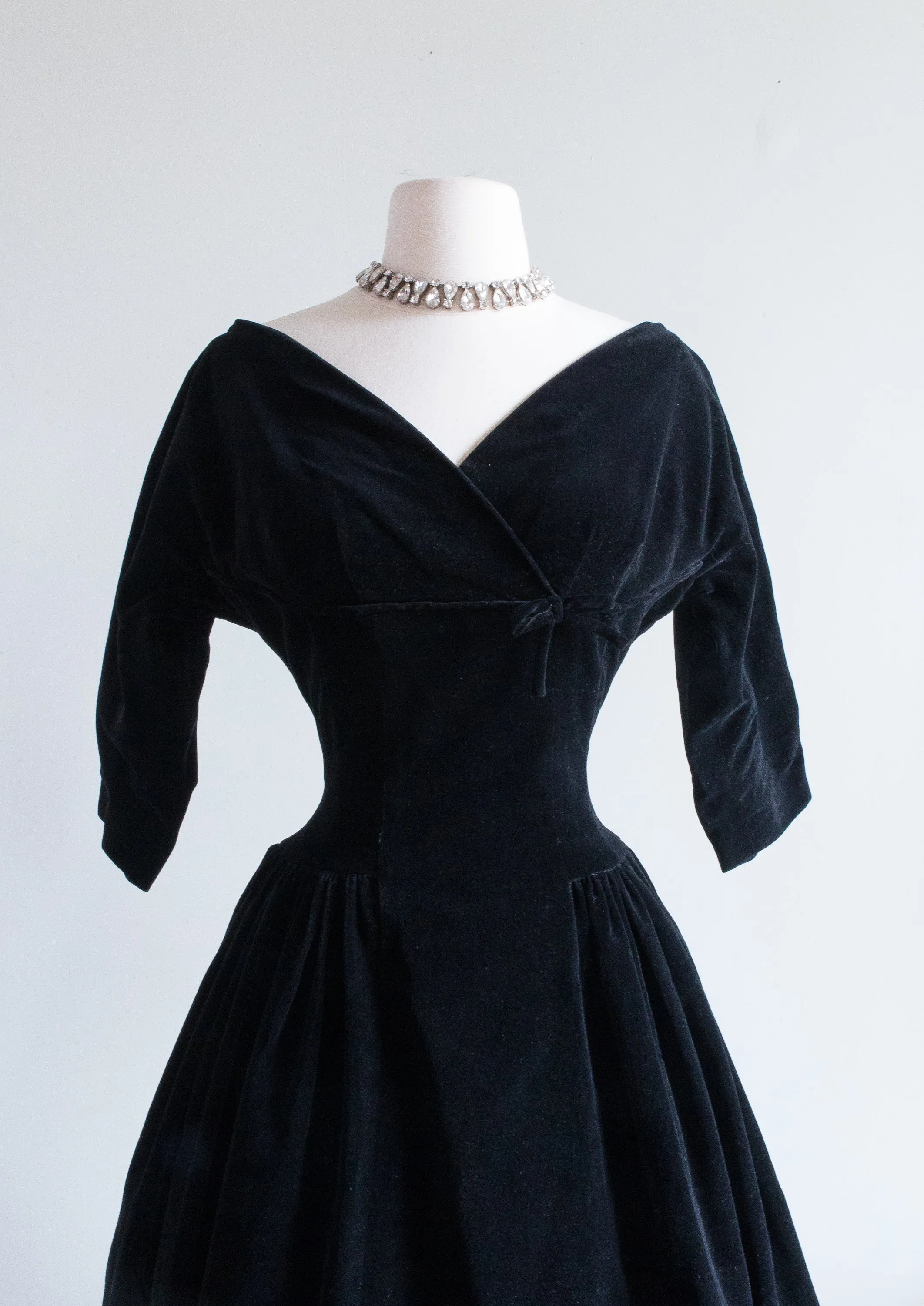 Darling 1950's Black Velvet Party Dress / Small