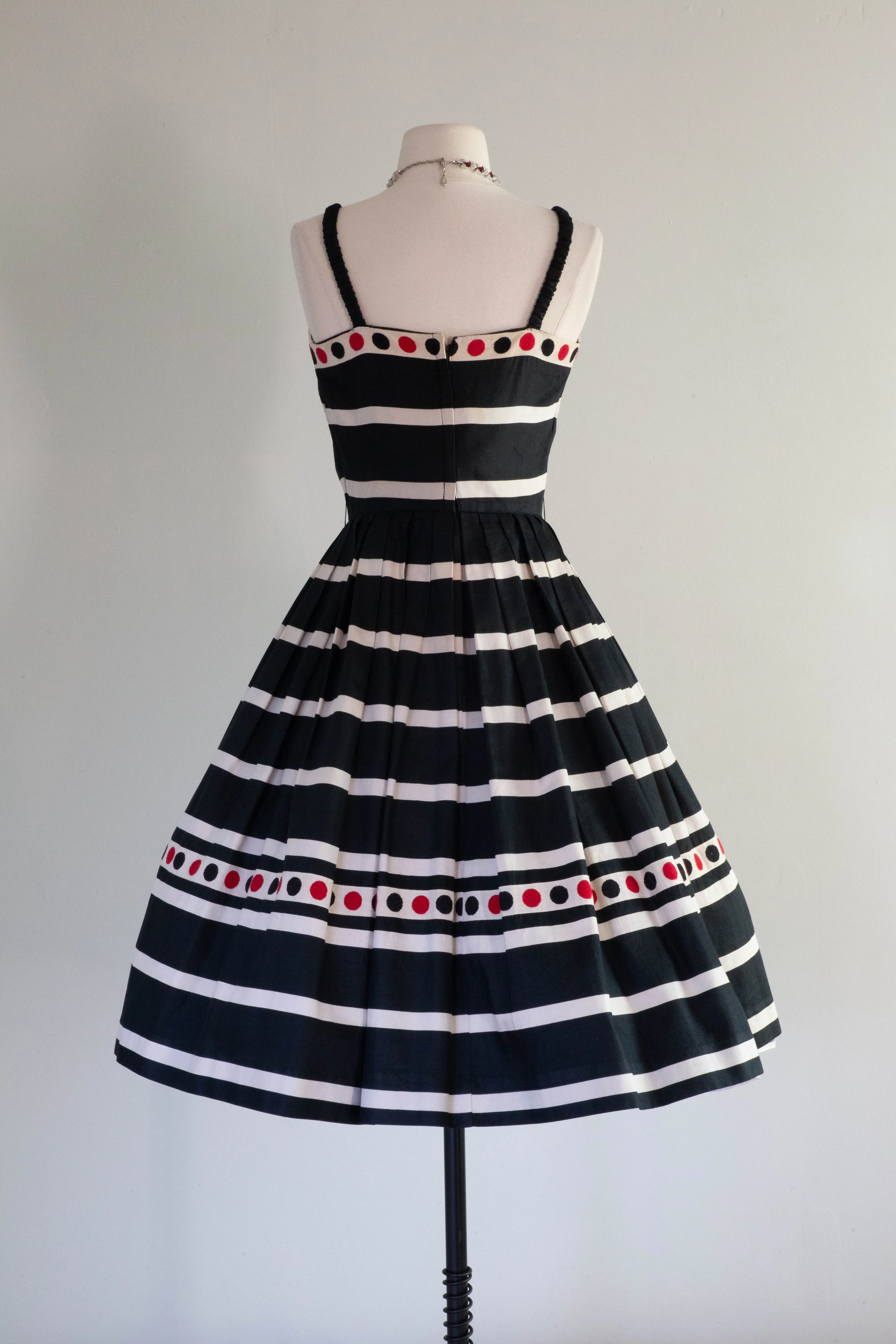 Darling 1950's Dotted Line Cotton Dress / Small