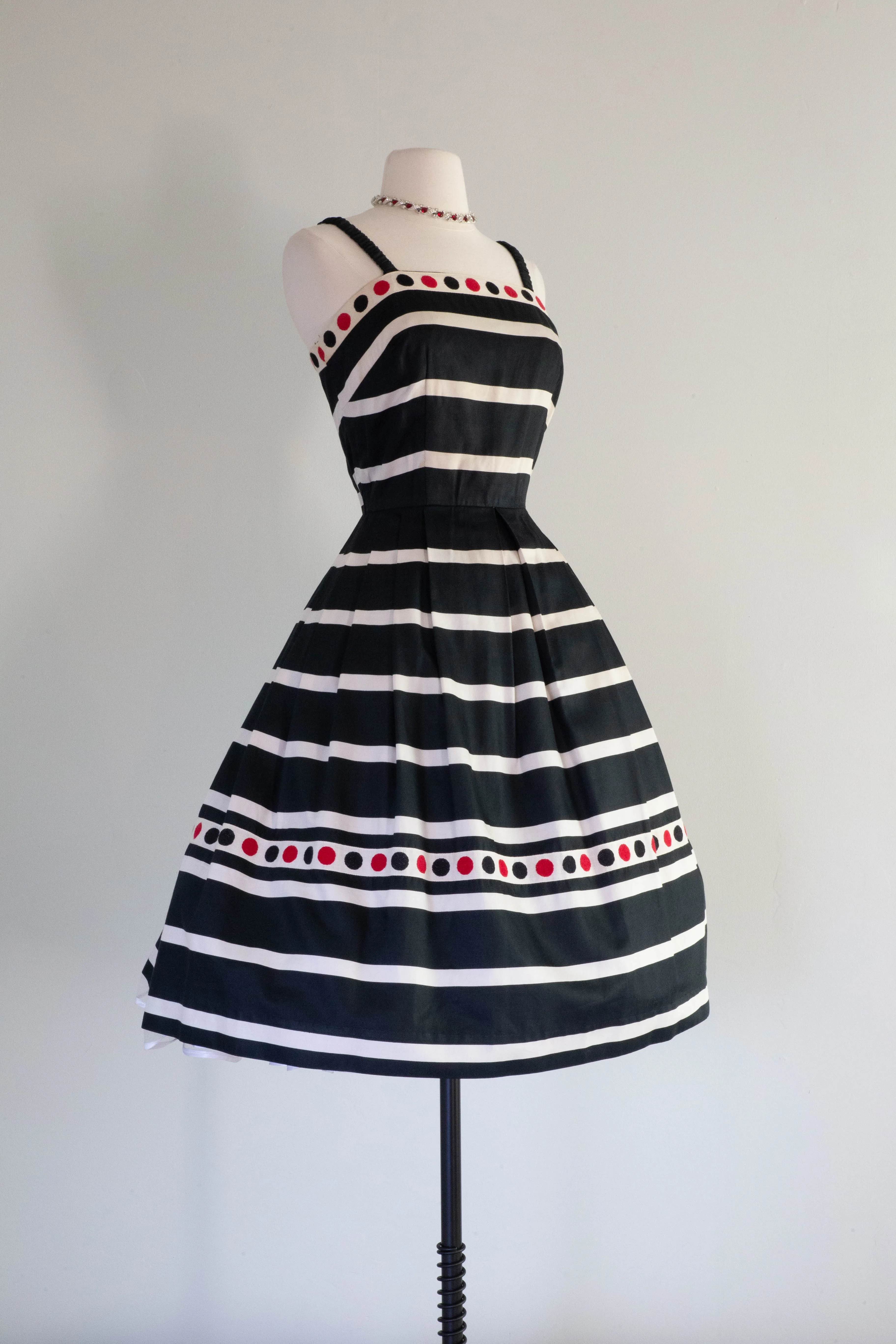 Darling 1950's Dotted Line Cotton Dress / Small