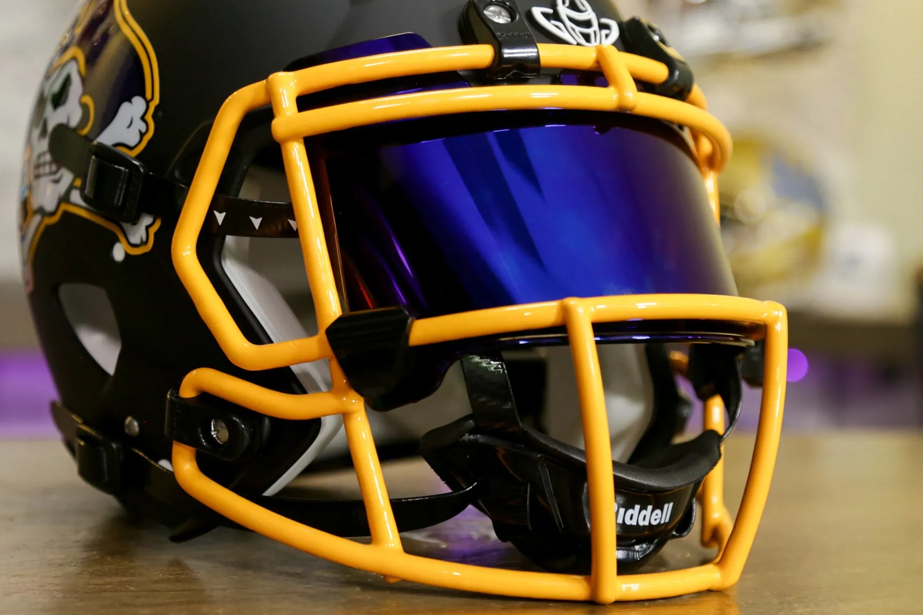 East Carolina Pirates Riddell Speed Authentic Helmet - GG Edition