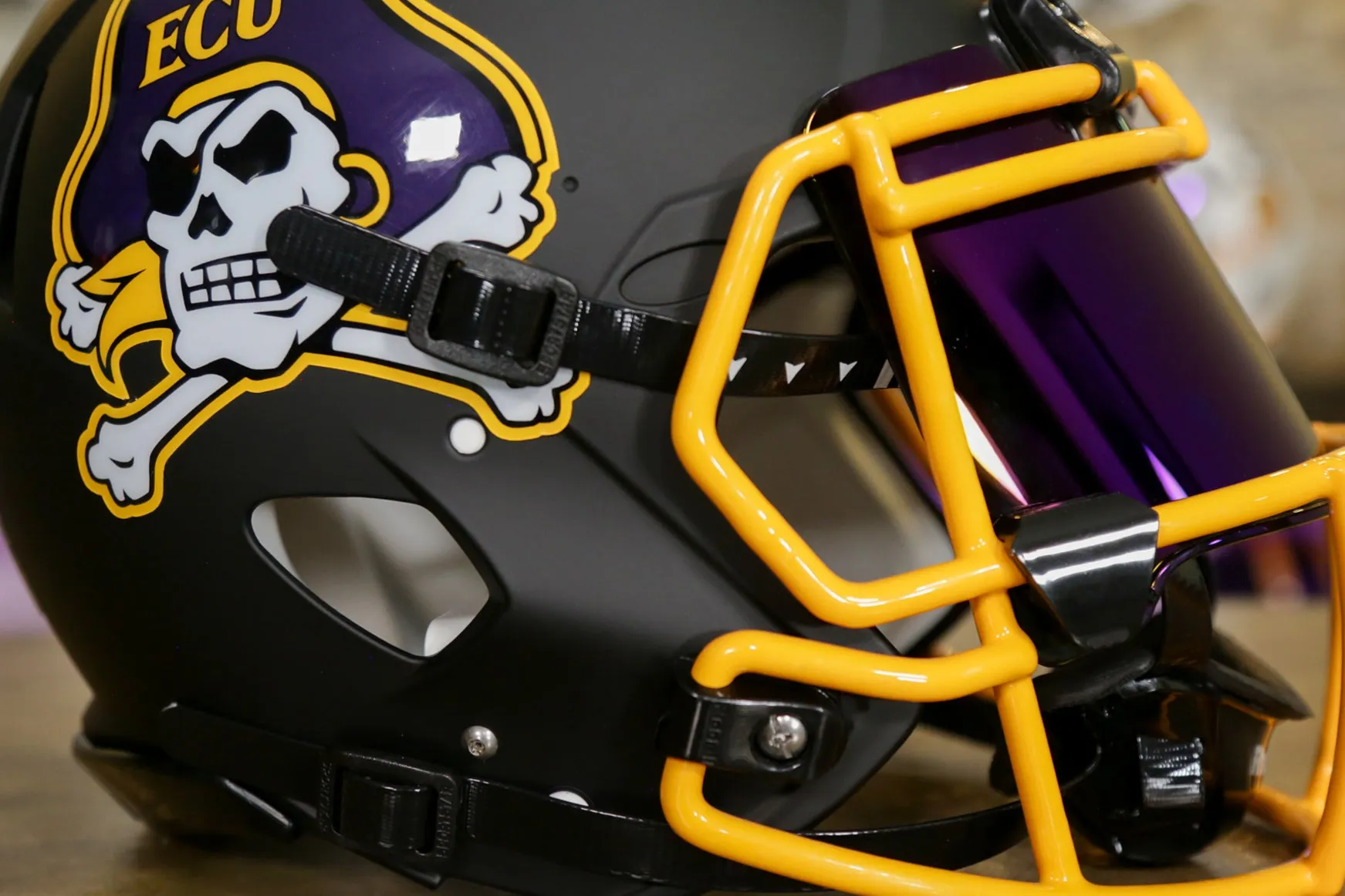 East Carolina Pirates Riddell Speed Authentic Helmet - GG Edition