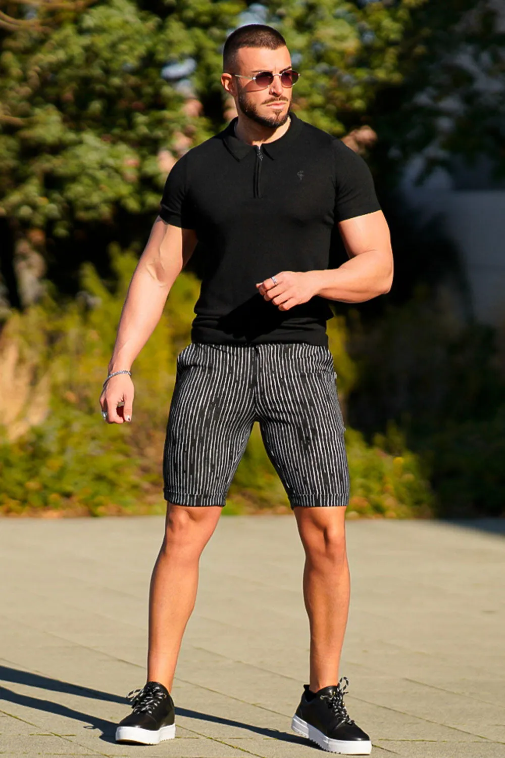 Gingtto Original Casual Black Classic Vertical Stripe Chino Shorts