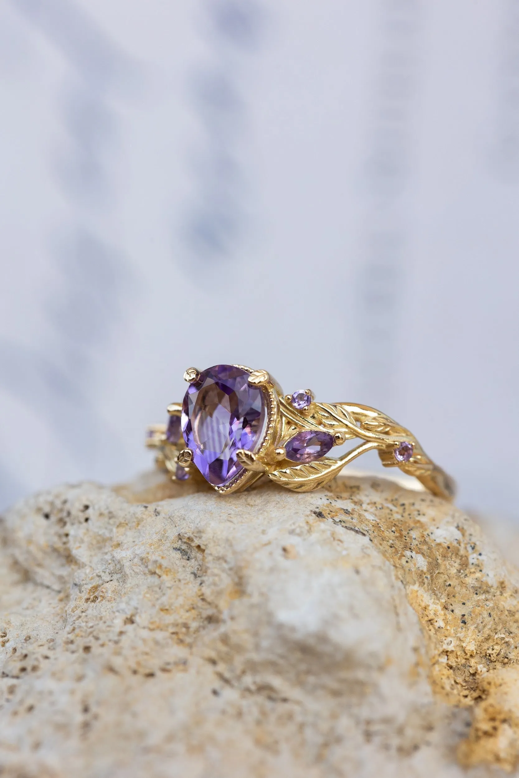 Patricia ring in 14K white gold, natural amethyst pear cut 8x6 mm, accent amethysts