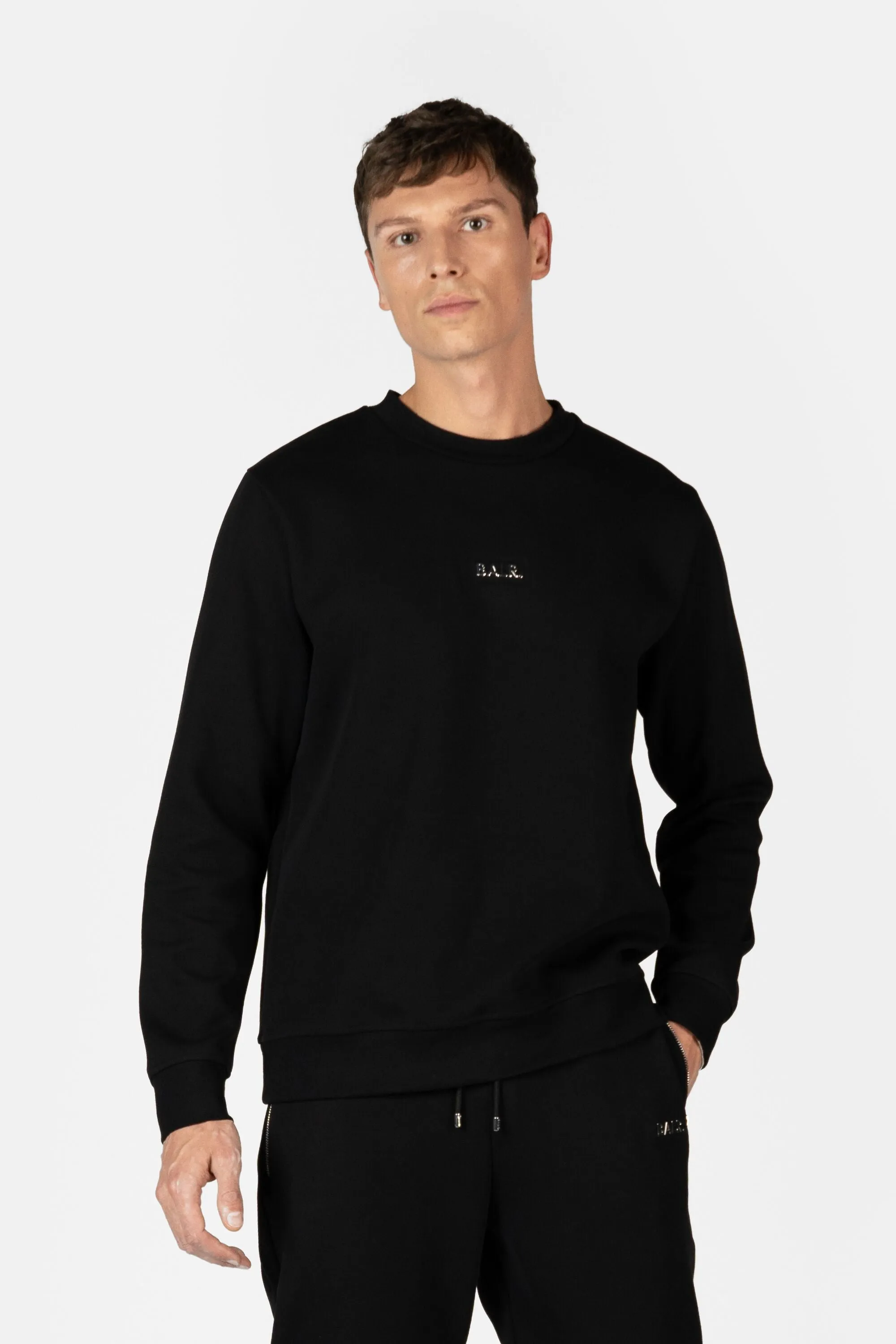 Q-Series Regular Fit Crewneck Jet Black