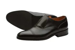 Toecap Brogue Slipon – Black