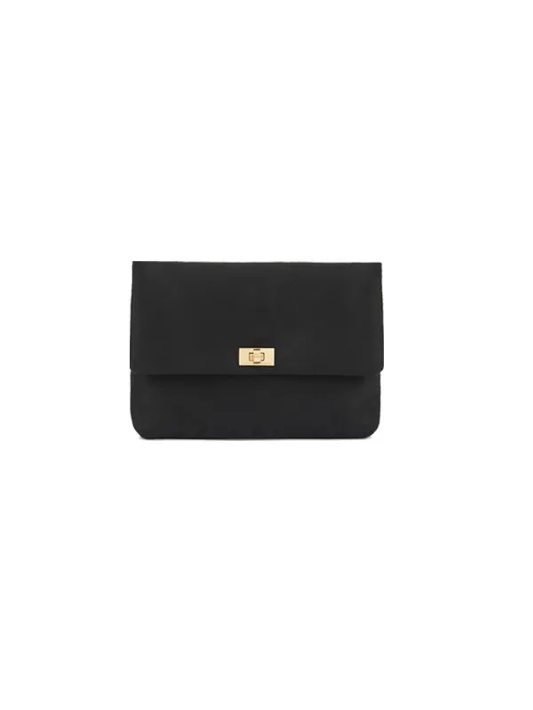 Valorie Clutch in Black